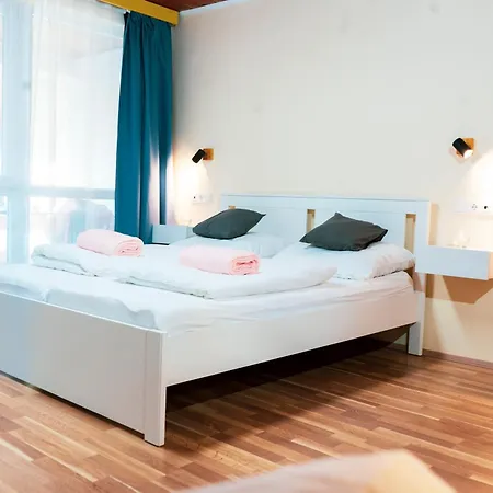 Nyugagy Appartement *